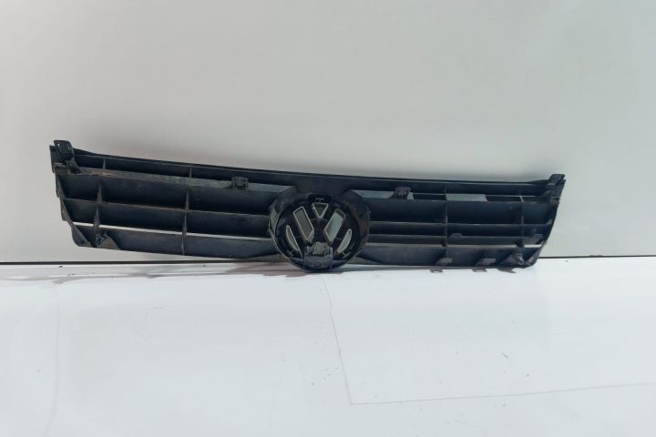 Grila bara fata Volkswagen VW Passat B4