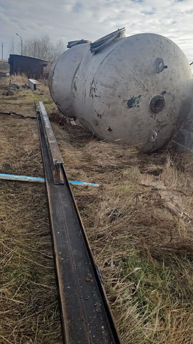 Бочки продается резервуар