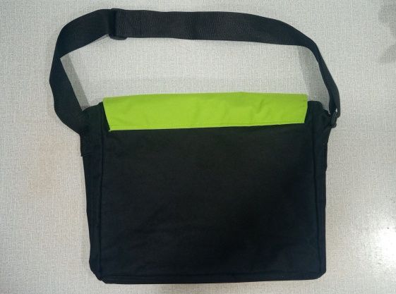 Продам сумку через плечо