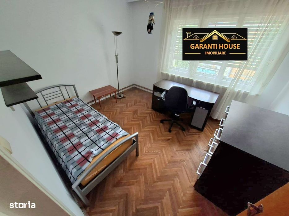 Zona Iza, apartament cu 3 camere, garaj sub bloc, boxa, 125 000€ neg.