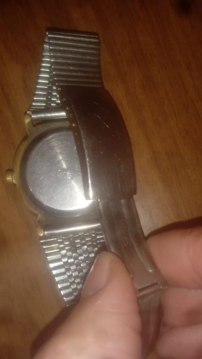 Продам  часы позолоченные