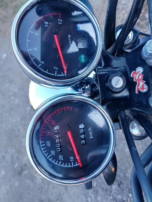 Продам Минск D4 50
