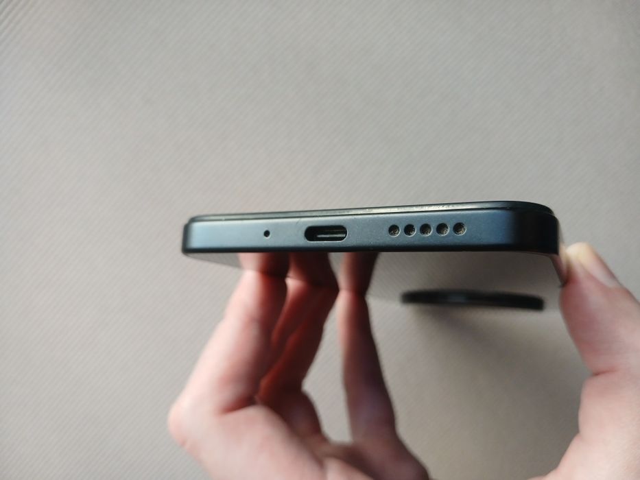 Xiaomi Redmi 14c 256 ГБ, Android 16, NFC