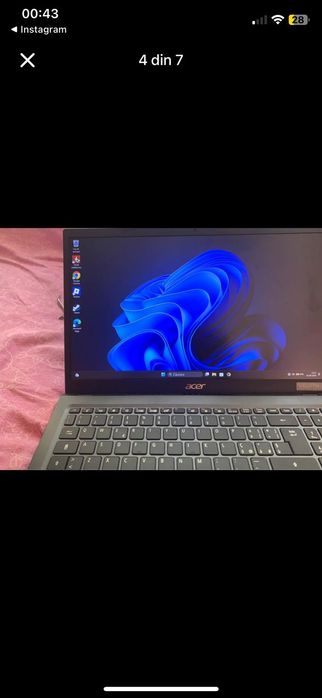 Vând laptop Acer 16 GB RAM cu 512 stocare