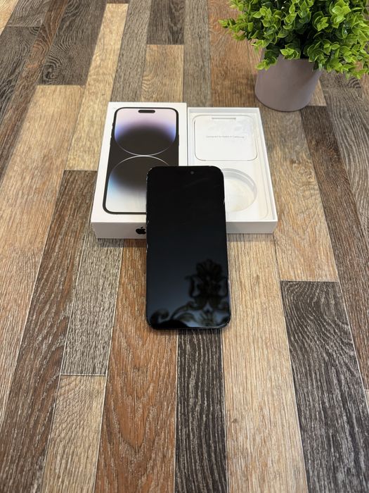 Продам iPhone 14 Pro Max