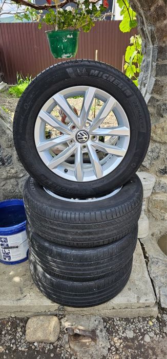 Jante Volksvagen , Audi , Ford 295/55/16 etc