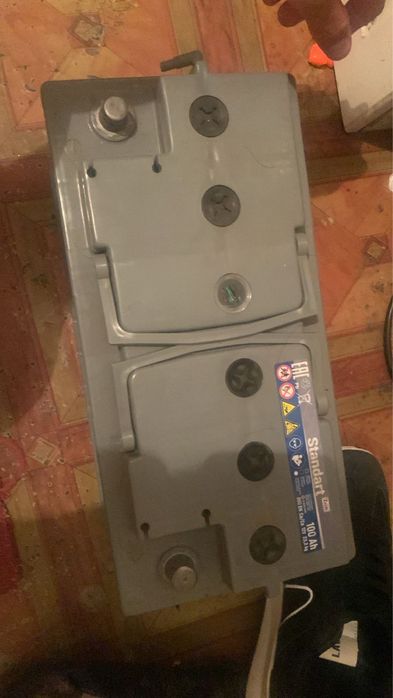 Солнечная панель с аккумулятором  на 100 вольт