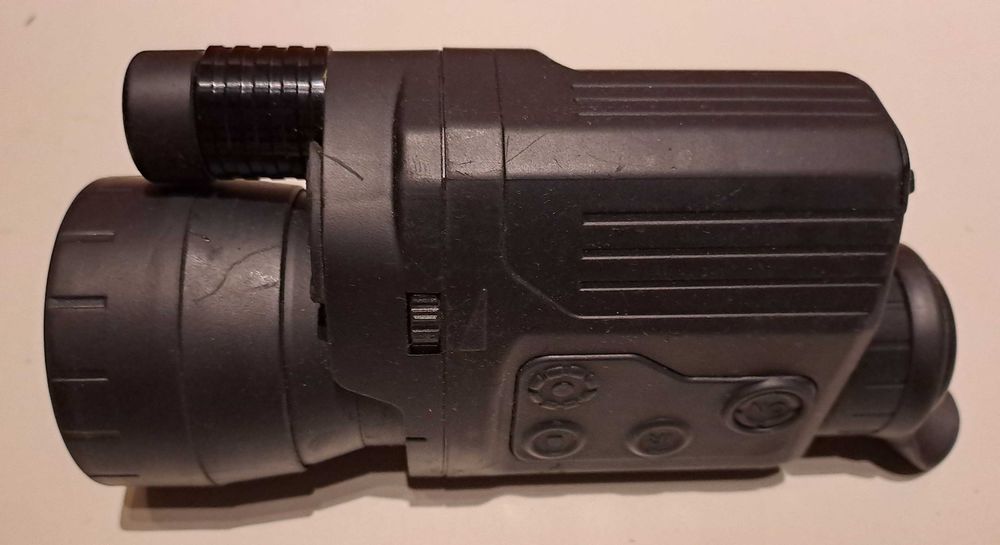 Aparat Night Vision digital Pulsar Recon 870