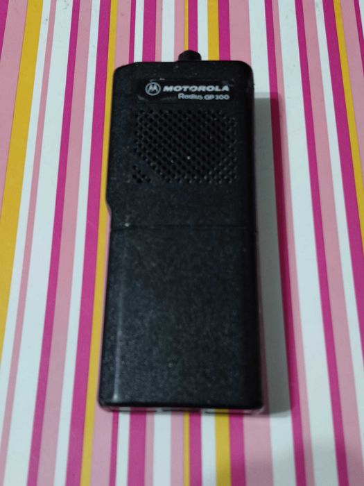 Lot statii Motorola GP3442 2 buc + 2 incarcatoare