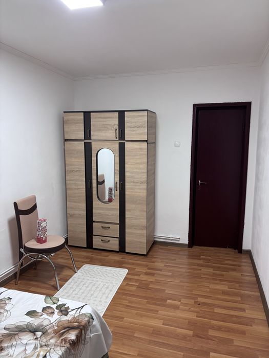 Inchiriez apartament 2 camere cu loc de parcare razboieni