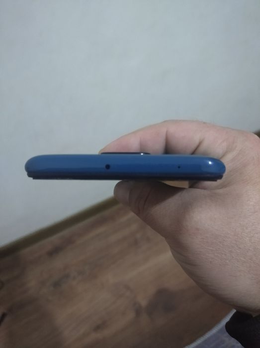 Redmi not 9 telefonni oʻzim tutganman holati aʼlo darajada.