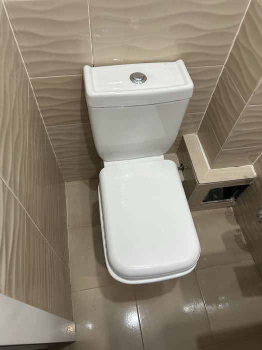 Продам Унитаз и раковину