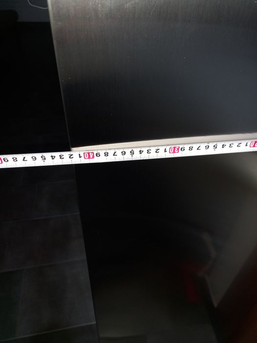 Контейнер для одноразовый посуды.