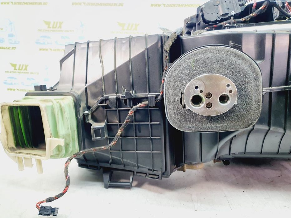 Carcasa aeroterma x5899005 923749305 BMW Seria 5 F11  [din 2009 pana  2013]