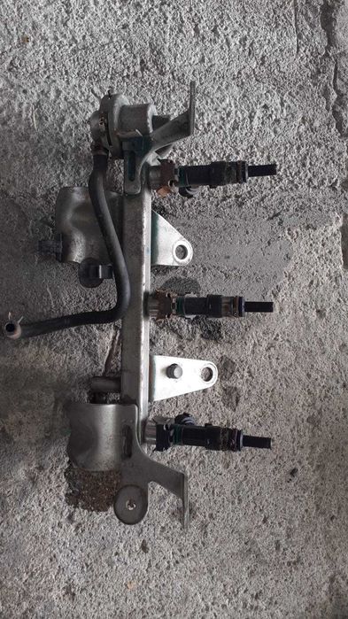 Rampa injectoare Dacia Logan 0.9 benzina cu turbo