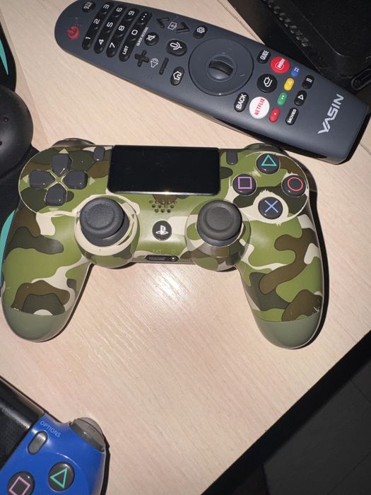 Продам Dualshok джостки на пс4 ps4