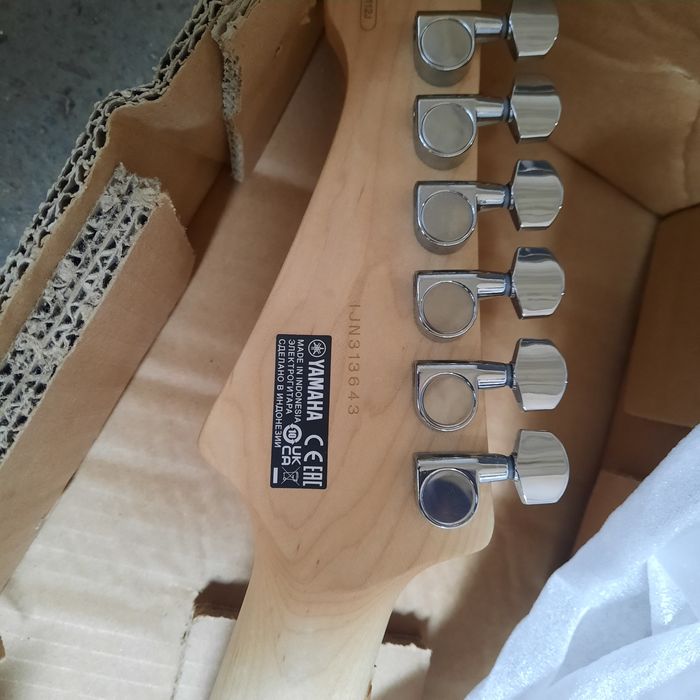 Yamaha pacifica nouă