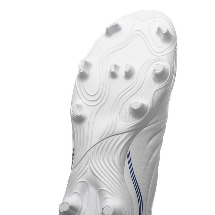 Футболни обувки бели adidas copa sense .3FG 42.2/3 естествена кожа