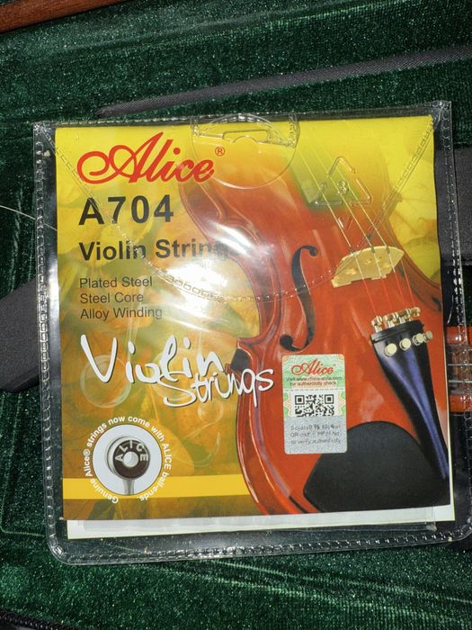 Скрипка почти новая