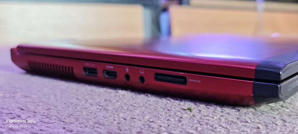 Laptop Dell Vostro 3750 17inchi