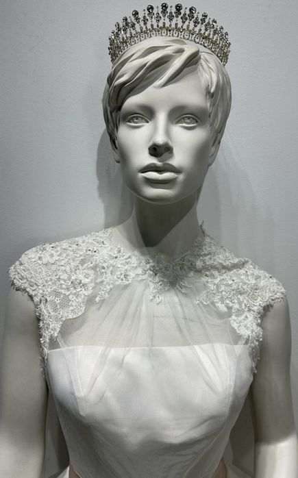 Шикарное свадебное платье