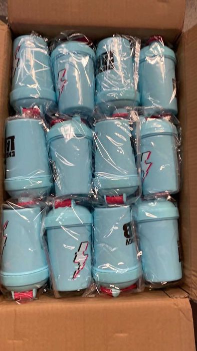 Shaker Cup EN GROS, din plastic fara BPA, 500ml pentru prepararea bauturilor proteice si a suplimentelor, turcoaz/mov