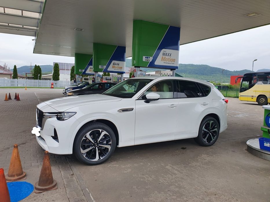 Vând MAZDA CX60 Pug Pug-in Hybrid=60000 km. An 2023/06= Preț 39000 € +