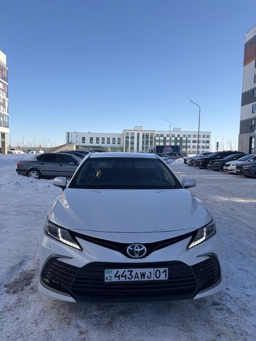 Toyota Camry 75 2023