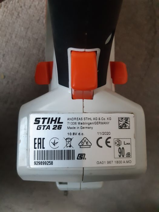 Малка мини резачка STIHL GTA 26