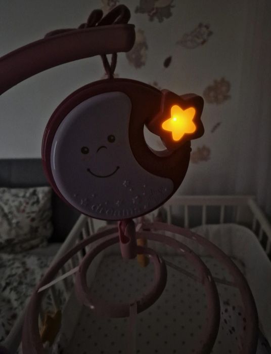 Carusel muzical Chicco roz