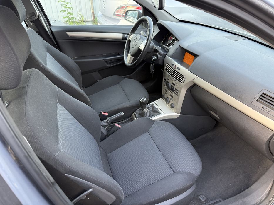 Opel Astra 1.9cdti fab.2008 *** ADUS AZI *** 1499 EURO FIXXX