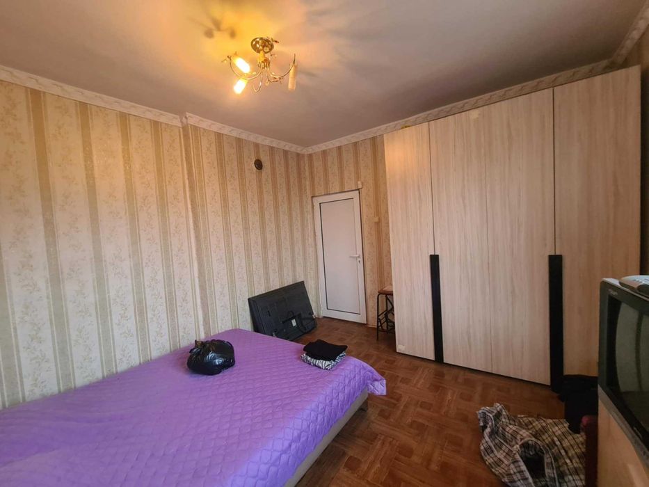 КЪЩА в кв. Изгрев, град Хасково