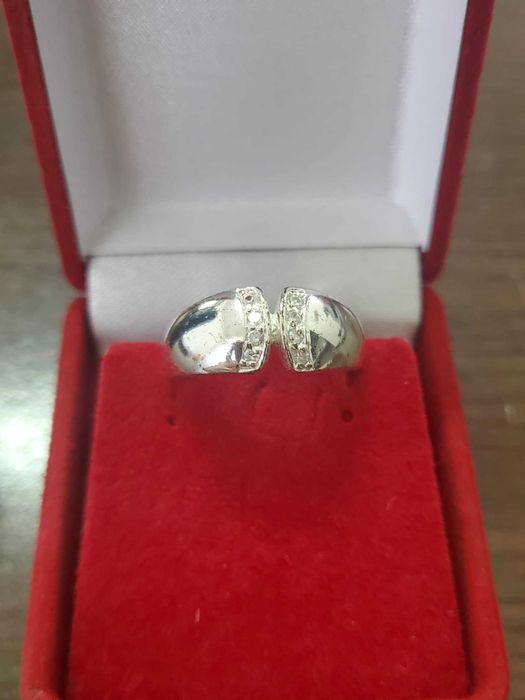 AG102, inel argint 925,nou/marcat, lat, solid, 4 grame,zirconii