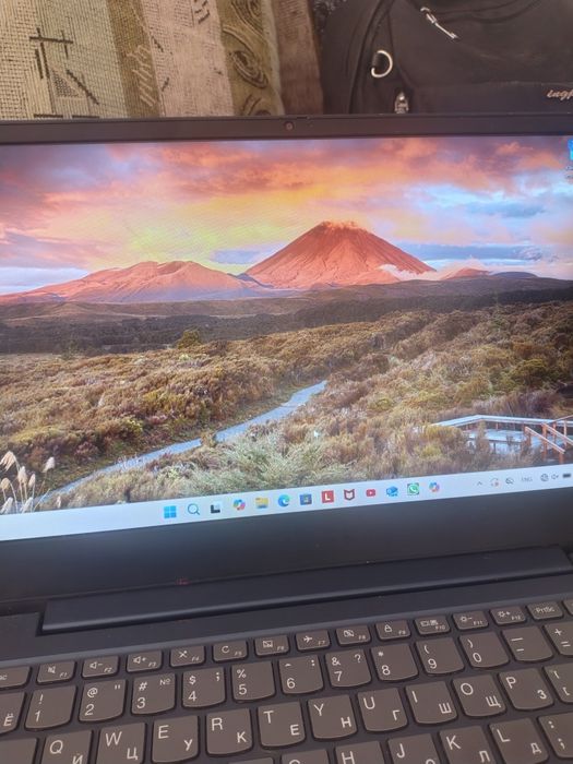 Продам ноутбук Lenovo