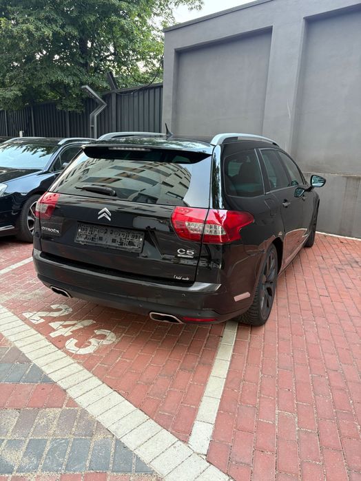 Citroen C5 2011 2.2 HDI 204 cai