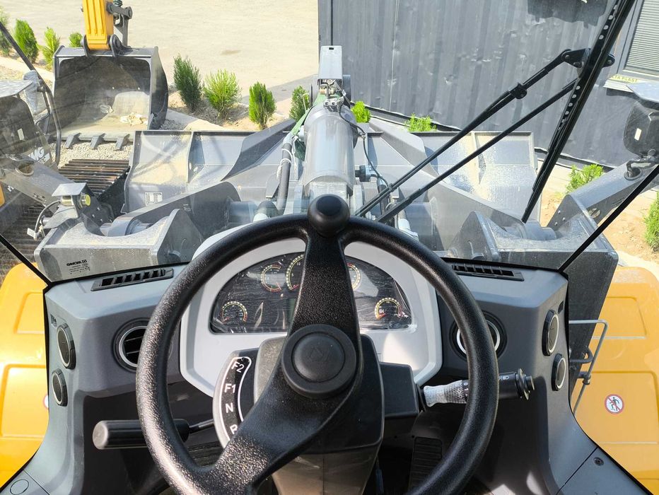 Погрузчик XCMG XC958 3,5 куба джойстик.