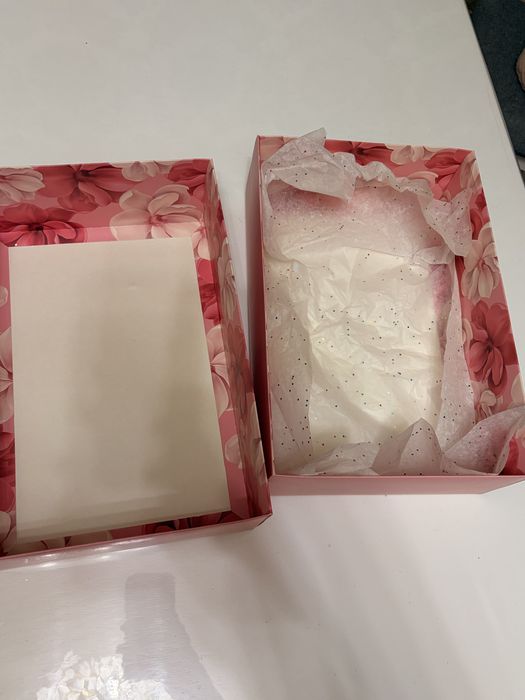 коробки для подарков