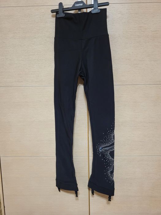 Одежда для фигурного катания