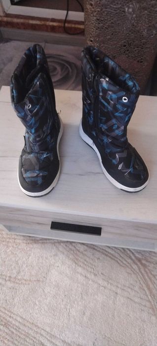 Детски ботуши- 3 чифта: /Апрески "DEMAR"/ Апрески "BRILLE" и гумени