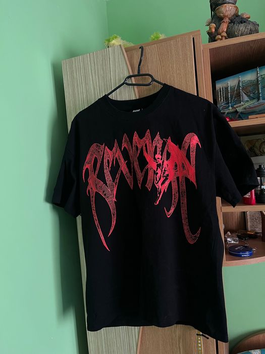Tricou revenge , nou fără etichetă