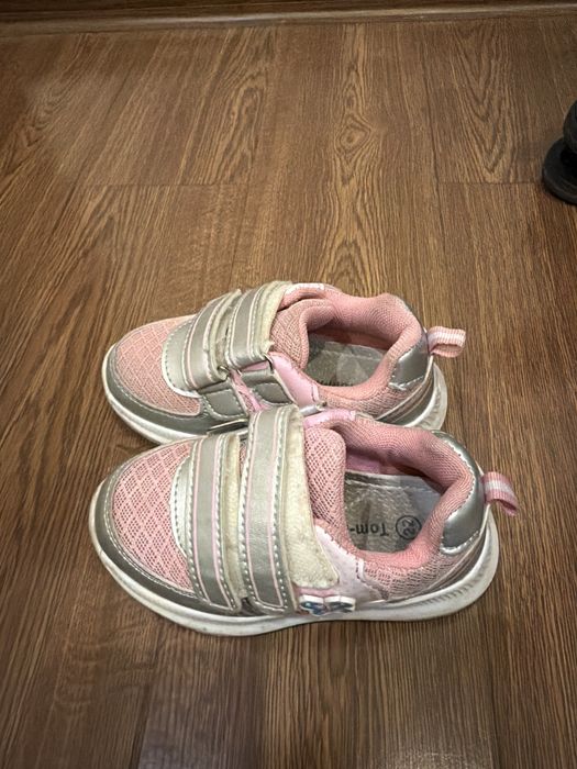 Десткие кроссовки