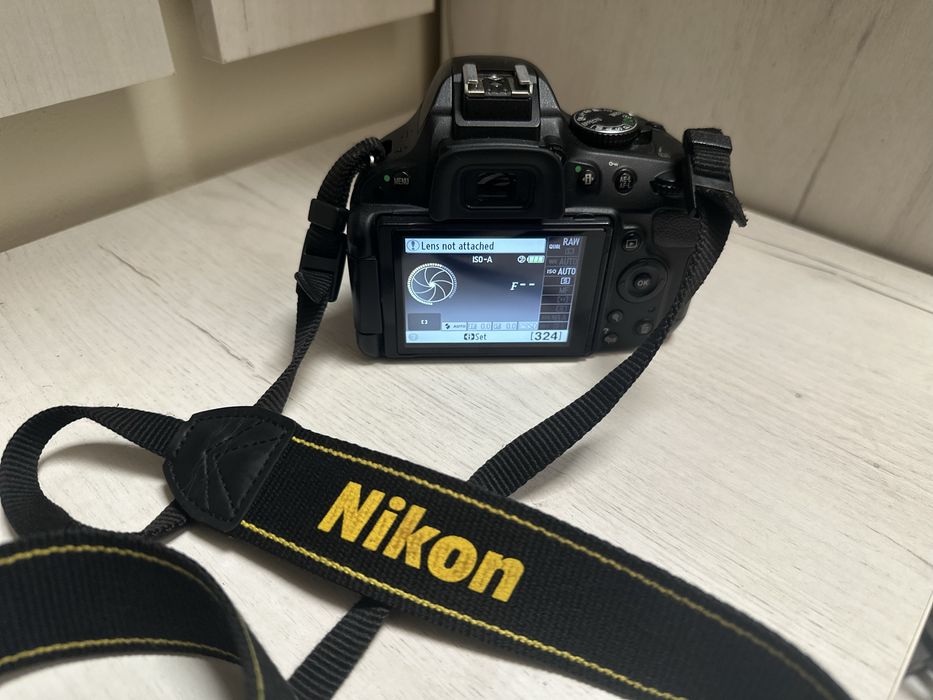 Nikon D5100 body - 15 000 кадъра