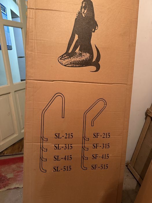 Лестница для бассейна