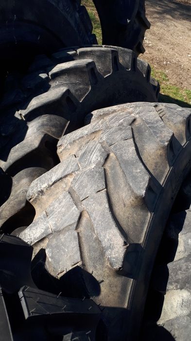 Cauciucuri vola 10,5R20