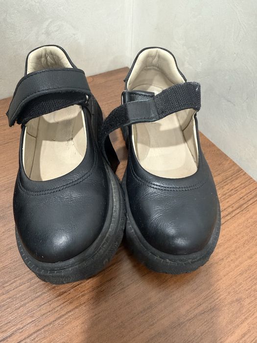 Детская школьная обувь