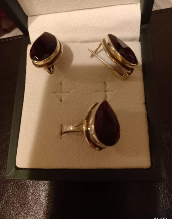 Серебряный набор с гранатом, 925 пробы