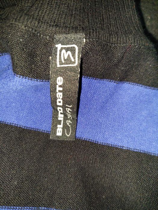 Maletă cu dunguțe albastre, pe gât Blind Date, mar.M