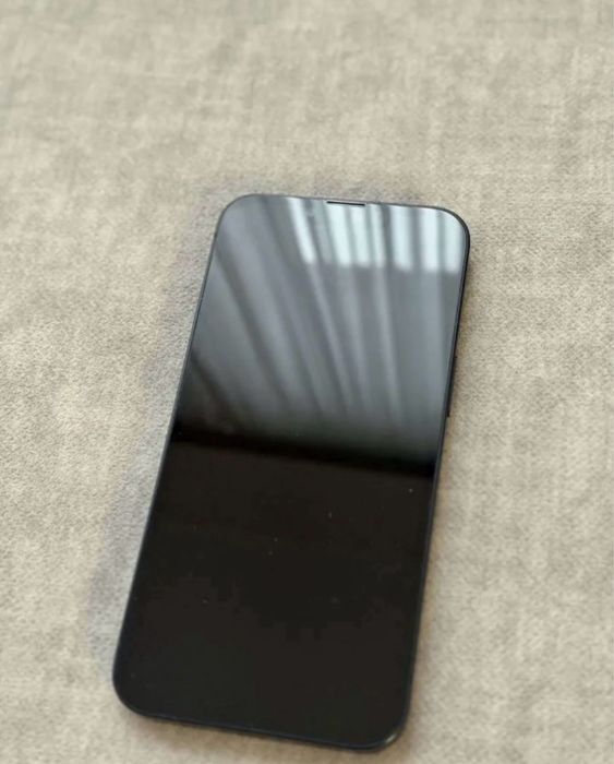 Срочно Продам Айфон 13