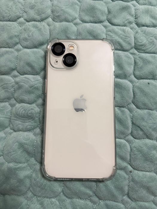 Продам айфон 13