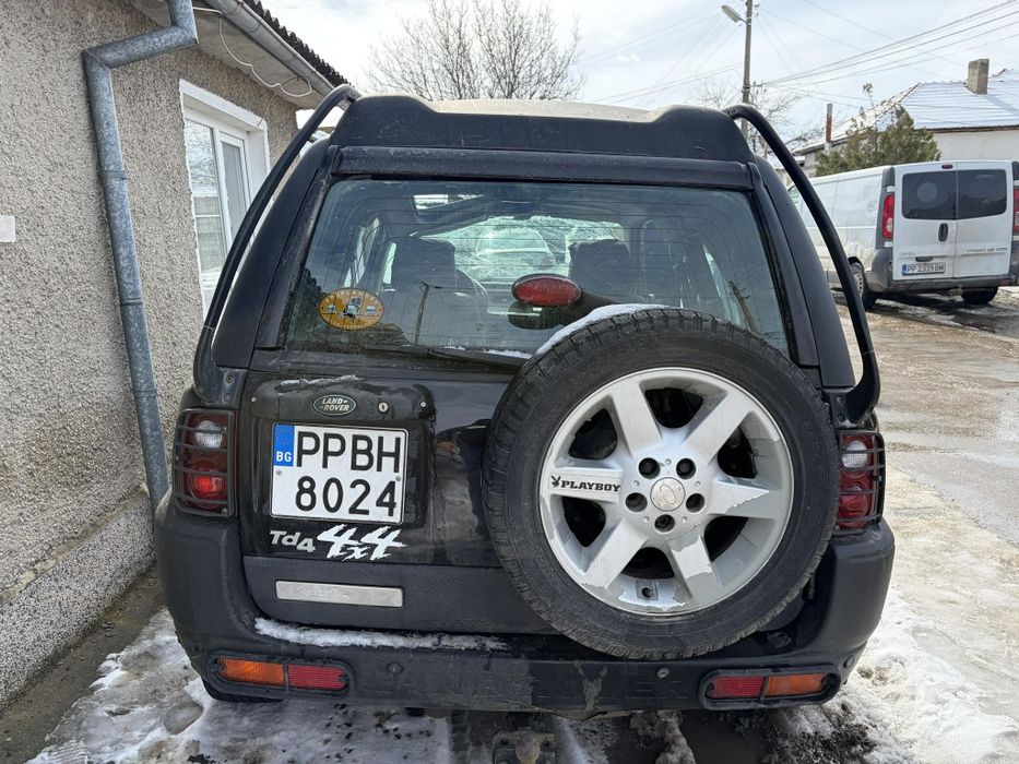 Продавам land rover freelander 2000 кубика 113 кс  автоматик на части